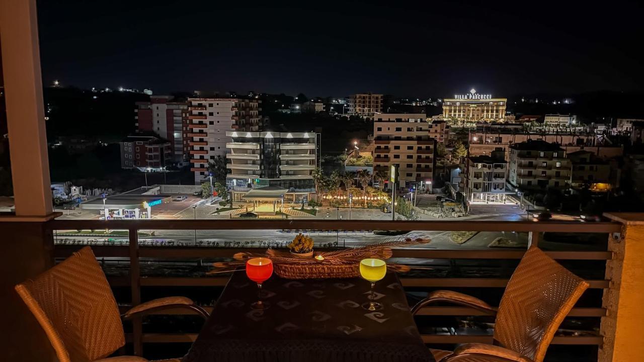 Rooftop Apartments Durrës Buitenkant foto